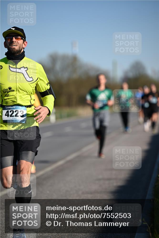 06.04.2025 - 44. Internationalen Wilhelmsburger Insellauf Dr. Thomas Lammeyer http://msf.ph/oto/7552503 06.04.2025 09:26:22 Laufen 4223 meine-sportfotos.de