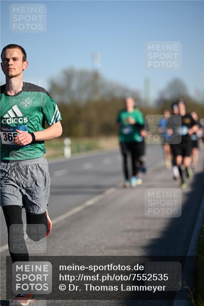 06.04.2025 - 44. Internationalen Wilhelmsburger Insellauf Dr. Thomas Lammeyer http://msf.ph/oto/7552535 06.04.2025 09:26:26 Laufen 365 meine-sportfotos.de