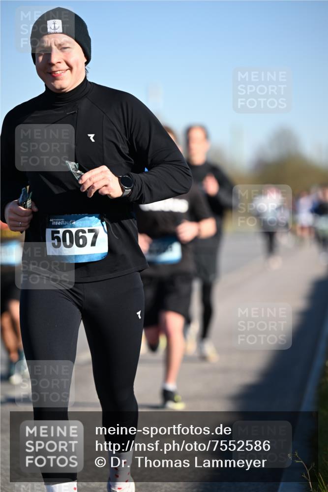 06.04.2025 - 44. Internationalen Wilhelmsburger Insellauf Dr. Thomas Lammeyer http://msf.ph/oto/7552586 06.04.2025 09:26:33 Laufen 5067 meine-sportfotos.de