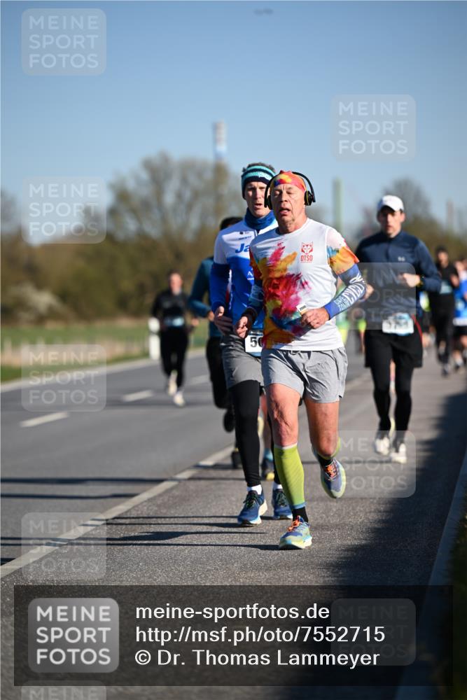 06.04.2025 - 44. Internationalen Wilhelmsburger Insellauf Dr. Thomas Lammeyer http://msf.ph/oto/7552715 06.04.2025 09:26:47 Laufen 50 meine-sportfotos.de