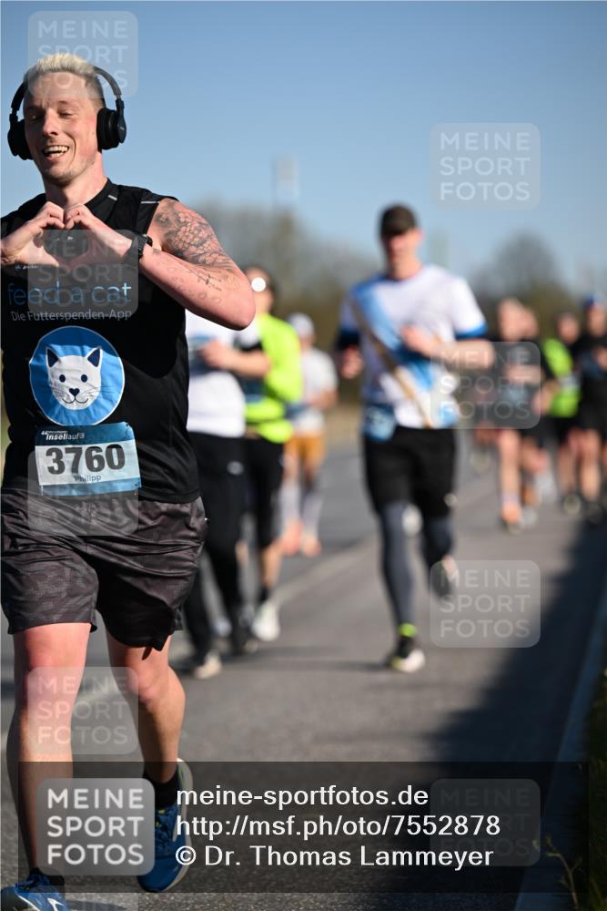 06.04.2025 - 44. Internationalen Wilhelmsburger Insellauf Dr. Thomas Lammeyer http://msf.ph/oto/7552878 06.04.2025 09:27:00 Laufen 3760 meine-sportfotos.de