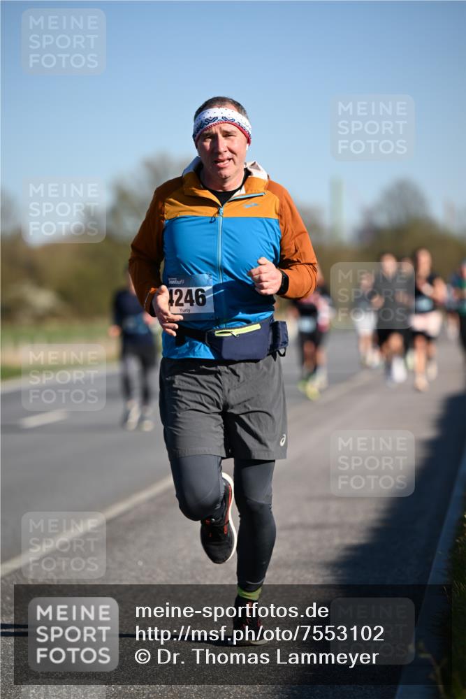 06.04.2025 - 44. Internationalen Wilhelmsburger Insellauf Dr. Thomas Lammeyer http://msf.ph/oto/7553102 06.04.2025 09:27:20 Laufen 1246 meine-sportfotos.de
