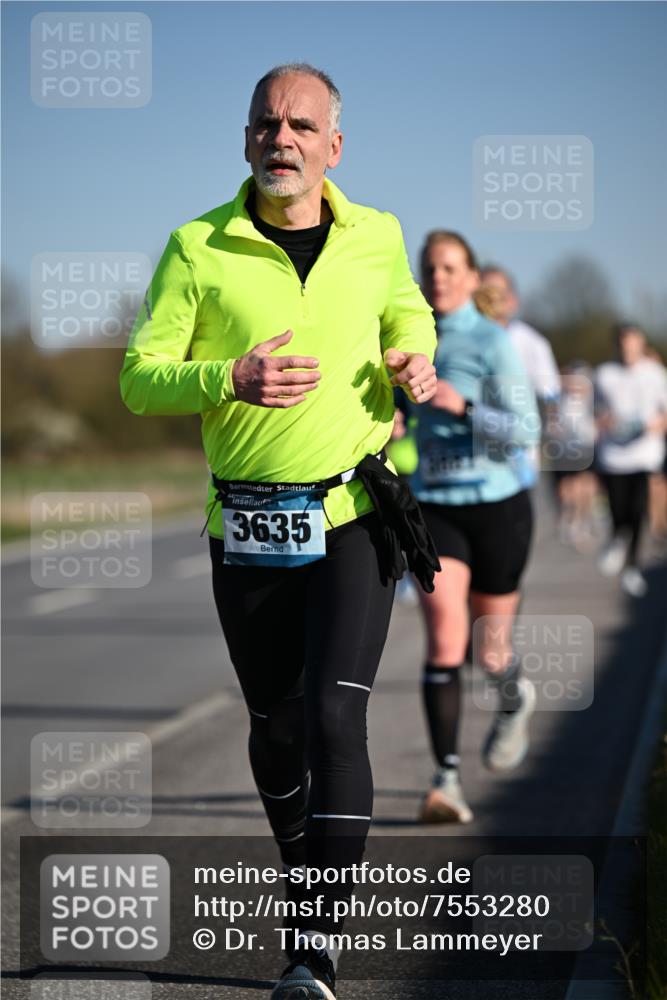 06.04.2025 - 44. Internationalen Wilhelmsburger Insellauf Dr. Thomas Lammeyer http://msf.ph/oto/7553280 06.04.2025 09:27:35 Laufen 3635 meine-sportfotos.de