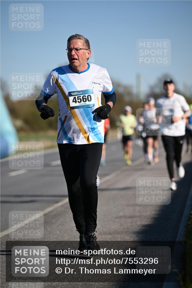 06.04.2025 - 44. Internationalen Wilhelmsburger Insellauf Dr. Thomas Lammeyer http://msf.ph/oto/7553296 06.04.2025 09:27:37 Laufen 4560 meine-sportfotos.de