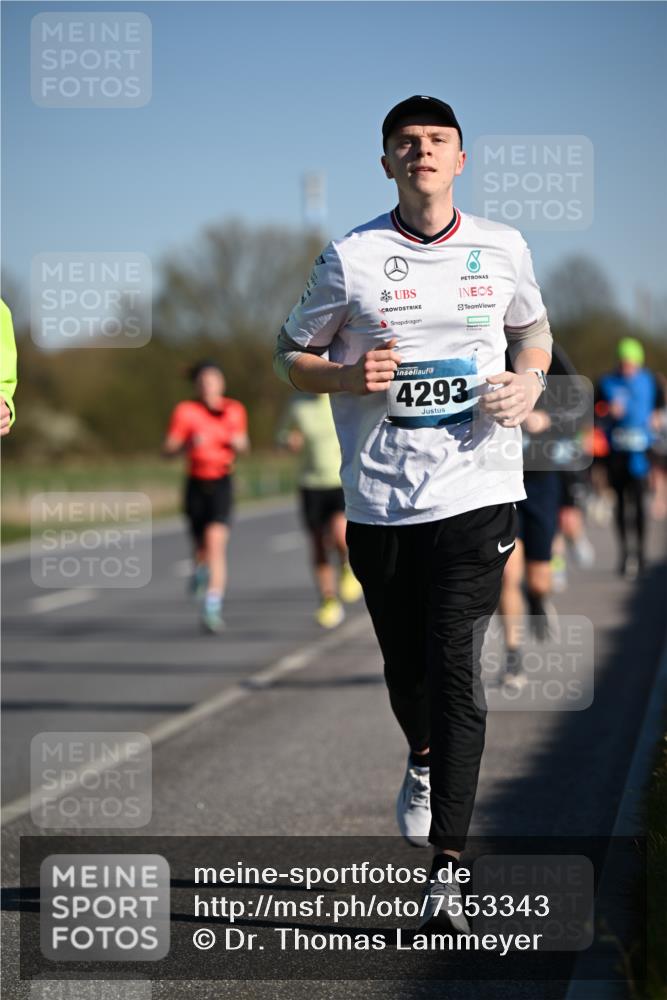 06.04.2025 - 44. Internationalen Wilhelmsburger Insellauf Dr. Thomas Lammeyer http://msf.ph/oto/7553343 06.04.2025 09:27:41 Laufen 4293 meine-sportfotos.de