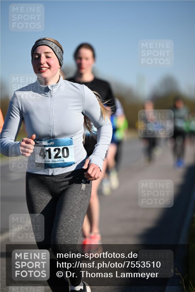 06.04.2025 - 44. Internationalen Wilhelmsburger Insellauf Dr. Thomas Lammeyer http://msf.ph/oto/7553510 06.04.2025 09:27:54 Laufen 4120 meine-sportfotos.de