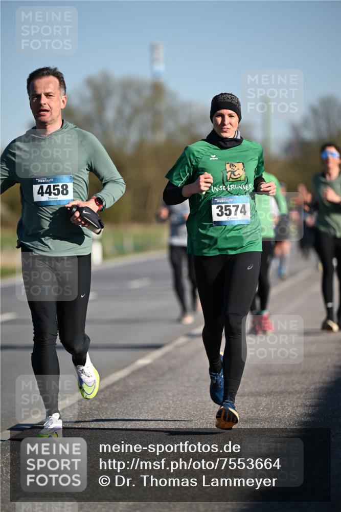 06.04.2025 - 44. Internationalen Wilhelmsburger Insellauf Dr. Thomas Lammeyer http://msf.ph/oto/7553664 06.04.2025 09:28:09 Laufen 4458, 3574 meine-sportfotos.de
