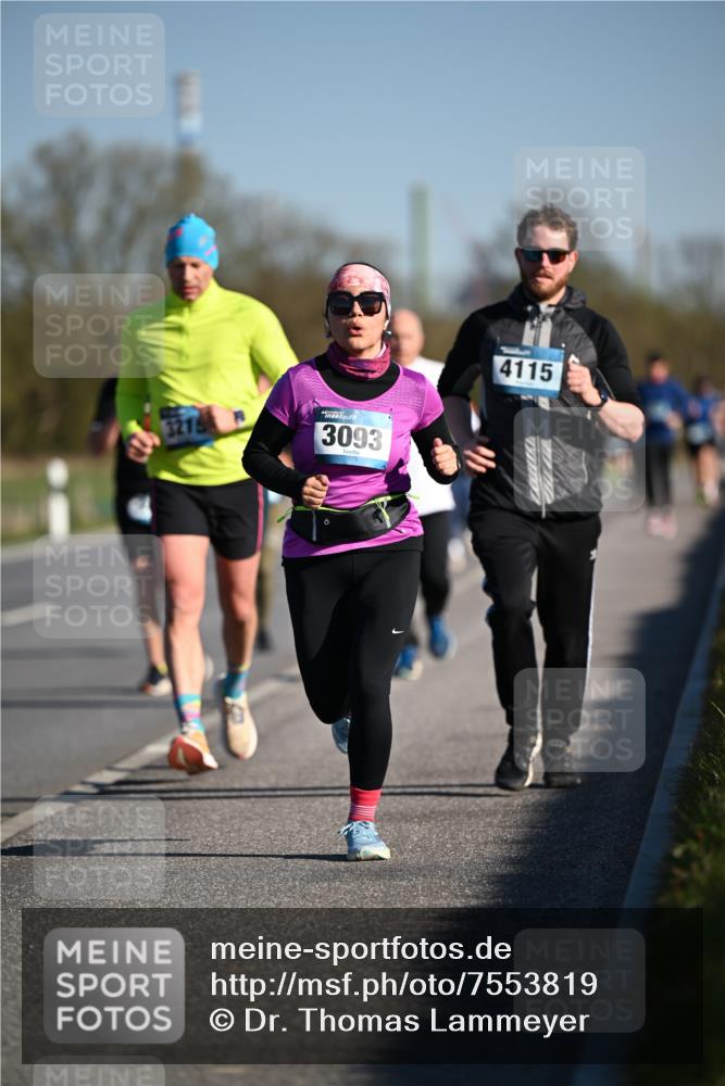 06.04.2025 - 44. Internationalen Wilhelmsburger Insellauf Dr. Thomas Lammeyer http://msf.ph/oto/7553819 06.04.2025 09:28:26 Laufen 3093, 4115 meine-sportfotos.de