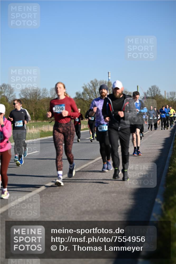 06.04.2025 - 44. Internationalen Wilhelmsburger Insellauf Dr. Thomas Lammeyer http://msf.ph/oto/7554956 06.04.2025 09:30:23 Laufen 3171, 3550, 98, 3491, 4011 meine-sportfotos.de