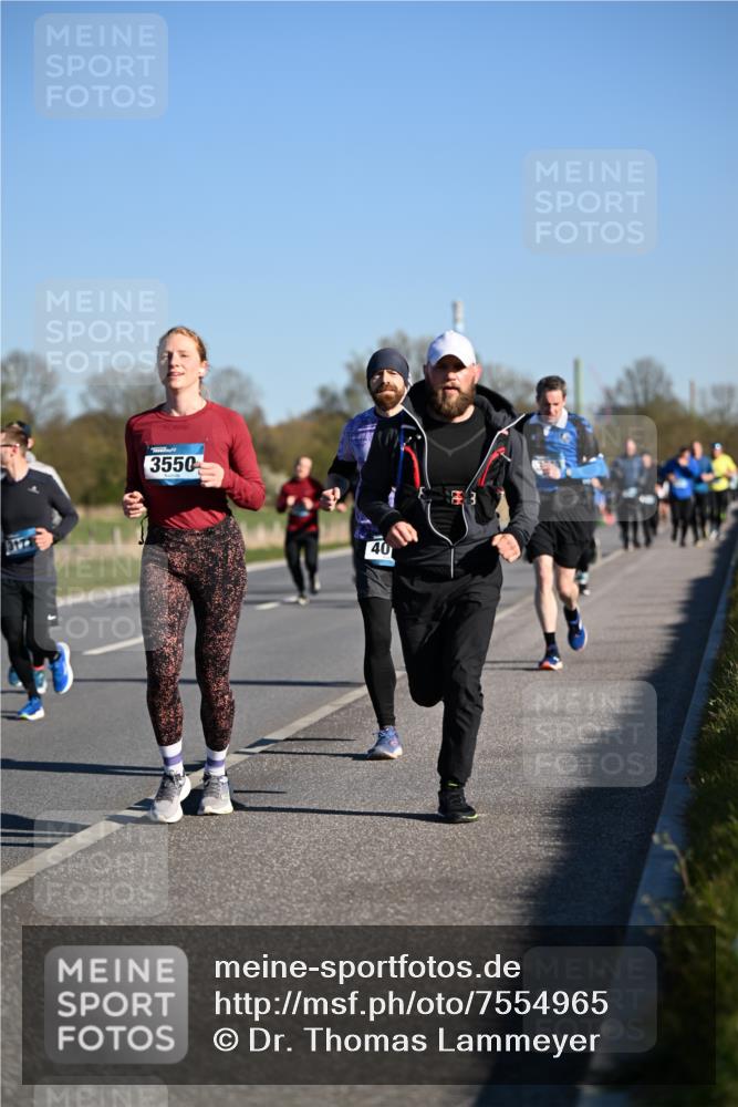 06.04.2025 - 44. Internationalen Wilhelmsburger Insellauf Dr. Thomas Lammeyer http://msf.ph/oto/7554965 06.04.2025 09:30:24 Laufen 3550, 40 meine-sportfotos.de