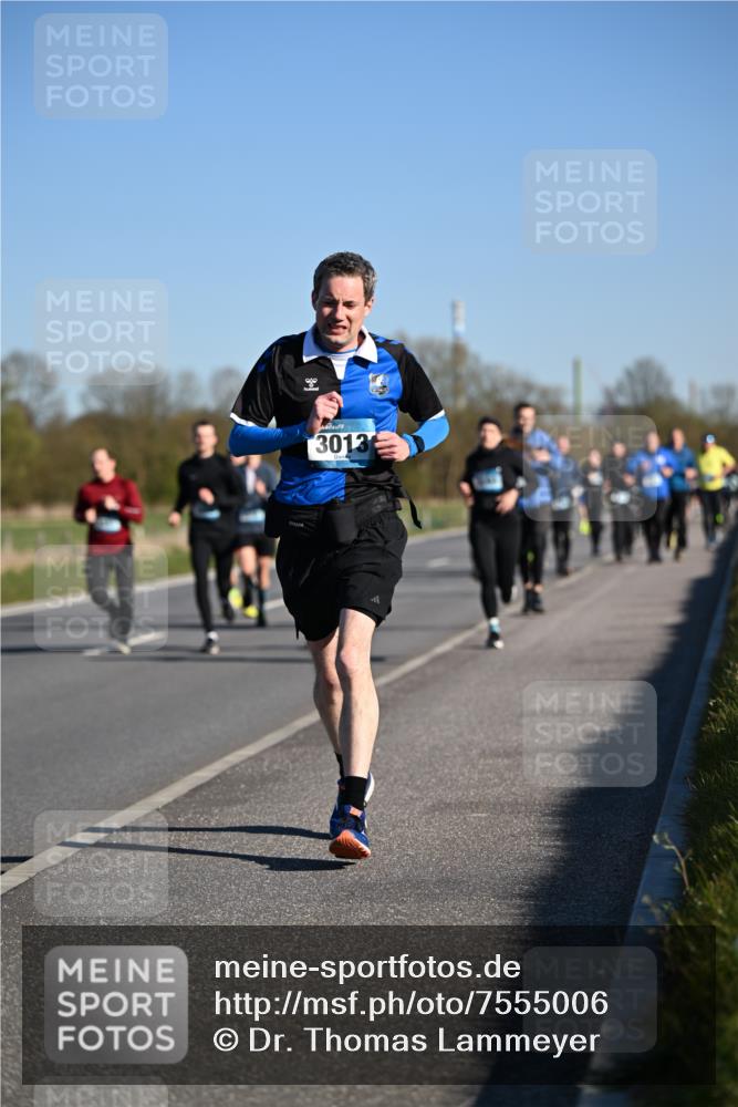 06.04.2025 - 44. Internationalen Wilhelmsburger Insellauf Dr. Thomas Lammeyer http://msf.ph/oto/7555006 06.04.2025 09:30:27 Laufen 3013 meine-sportfotos.de
