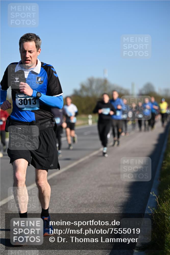 06.04.2025 - 44. Internationalen Wilhelmsburger Insellauf Dr. Thomas Lammeyer http://msf.ph/oto/7555019 06.04.2025 09:30:28 Laufen 3013 meine-sportfotos.de