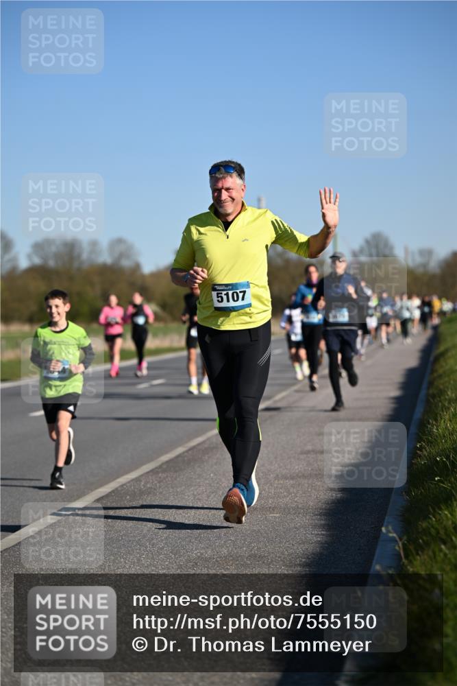 06.04.2025 - 44. Internationalen Wilhelmsburger Insellauf Dr. Thomas Lammeyer http://msf.ph/oto/7555150 06.04.2025 09:30:41 Laufen 5107 meine-sportfotos.de