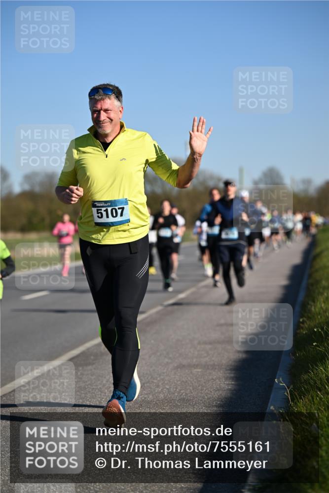 06.04.2025 - 44. Internationalen Wilhelmsburger Insellauf Dr. Thomas Lammeyer http://msf.ph/oto/7555161 06.04.2025 09:30:42 Laufen 5107 meine-sportfotos.de