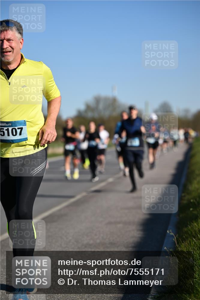 06.04.2025 - 44. Internationalen Wilhelmsburger Insellauf Dr. Thomas Lammeyer http://msf.ph/oto/7555171 06.04.2025 09:30:42 Laufen 5107 meine-sportfotos.de