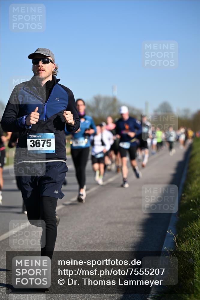 06.04.2025 - 44. Internationalen Wilhelmsburger Insellauf Dr. Thomas Lammeyer http://msf.ph/oto/7555207 06.04.2025 09:30:45 Laufen 3675 meine-sportfotos.de