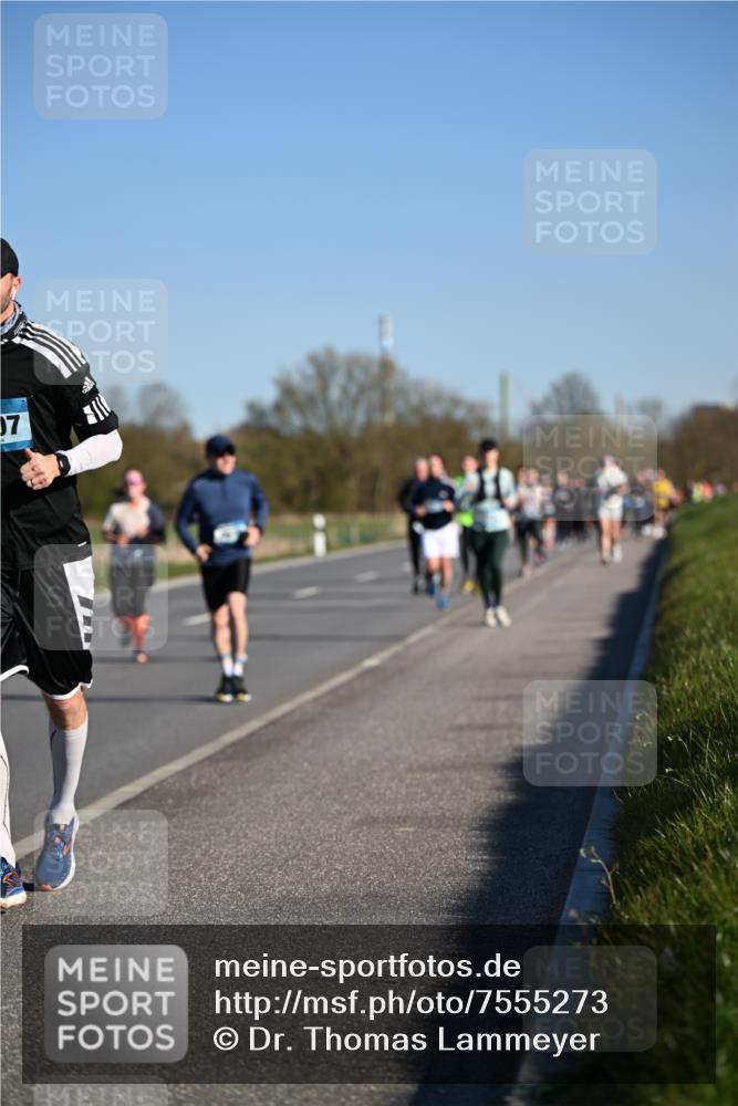 06.04.2025 - 44. Internationalen Wilhelmsburger Insellauf Dr. Thomas Lammeyer http://msf.ph/oto/7555273 06.04.2025 09:30:52 Laufen 07 meine-sportfotos.de