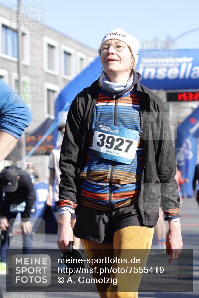 06.04.2025 - 44. Internationalen Wilhelmsburger Insellauf A. Gomolzig http://msf.ph/oto/7555419 06.04.2025 10:43:23 Ziel 3466, 3484, 3512, 3532, 3706, 3717, 4614 meine-sportfotos.de