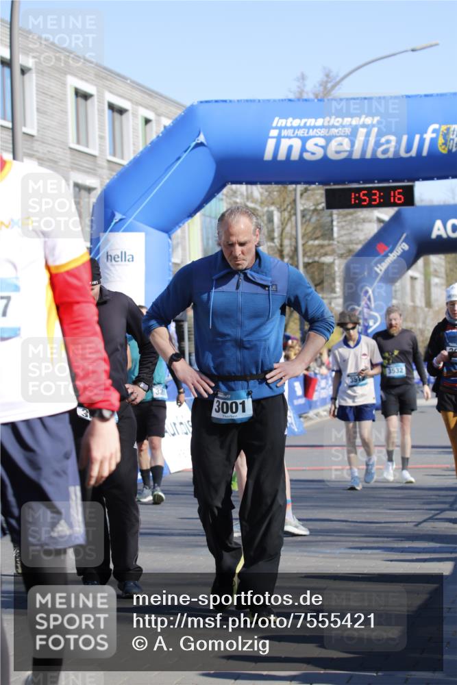 06.04.2025 - 44. Internationalen Wilhelmsburger Insellauf A. Gomolzig http://msf.ph/oto/7555421 06.04.2025 10:43:14 Ziel 3281, 3307, 3466, 3484, 3512, 3532, 3743, 3927, 4181, 4613 meine-sportfotos.de