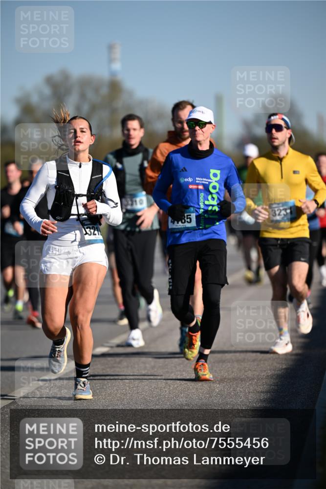 06.04.2025 - 44. Internationalen Wilhelmsburger Insellauf Dr. Thomas Lammeyer http://msf.ph/oto/7555456 06.04.2025 09:31:15 Laufen 321, 485, 811 meine-sportfotos.de
