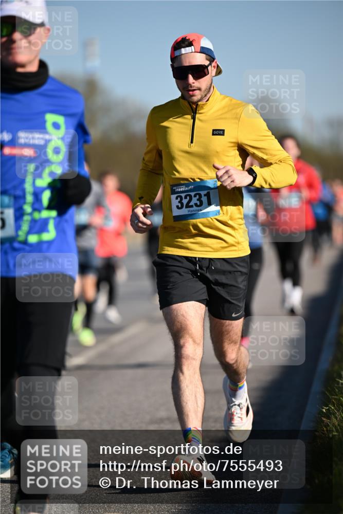 06.04.2025 - 44. Internationalen Wilhelmsburger Insellauf Dr. Thomas Lammeyer http://msf.ph/oto/7555493 06.04.2025 09:31:18 Laufen 3231 meine-sportfotos.de