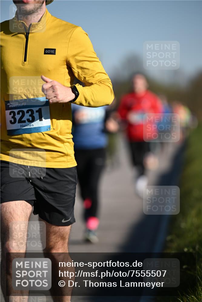 06.04.2025 - 44. Internationalen Wilhelmsburger Insellauf Dr. Thomas Lammeyer http://msf.ph/oto/7555507 06.04.2025 09:31:20 Laufen 44, 3231 meine-sportfotos.de