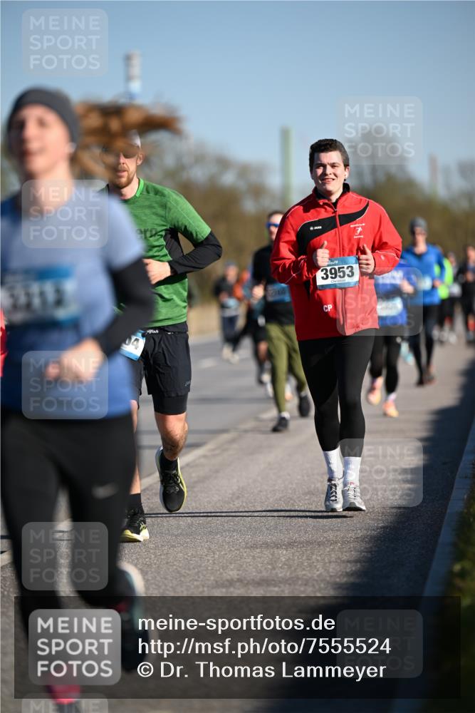 06.04.2025 - 44. Internationalen Wilhelmsburger Insellauf Dr. Thomas Lammeyer http://msf.ph/oto/7555524 06.04.2025 09:31:22 Laufen 3315, 3953 meine-sportfotos.de