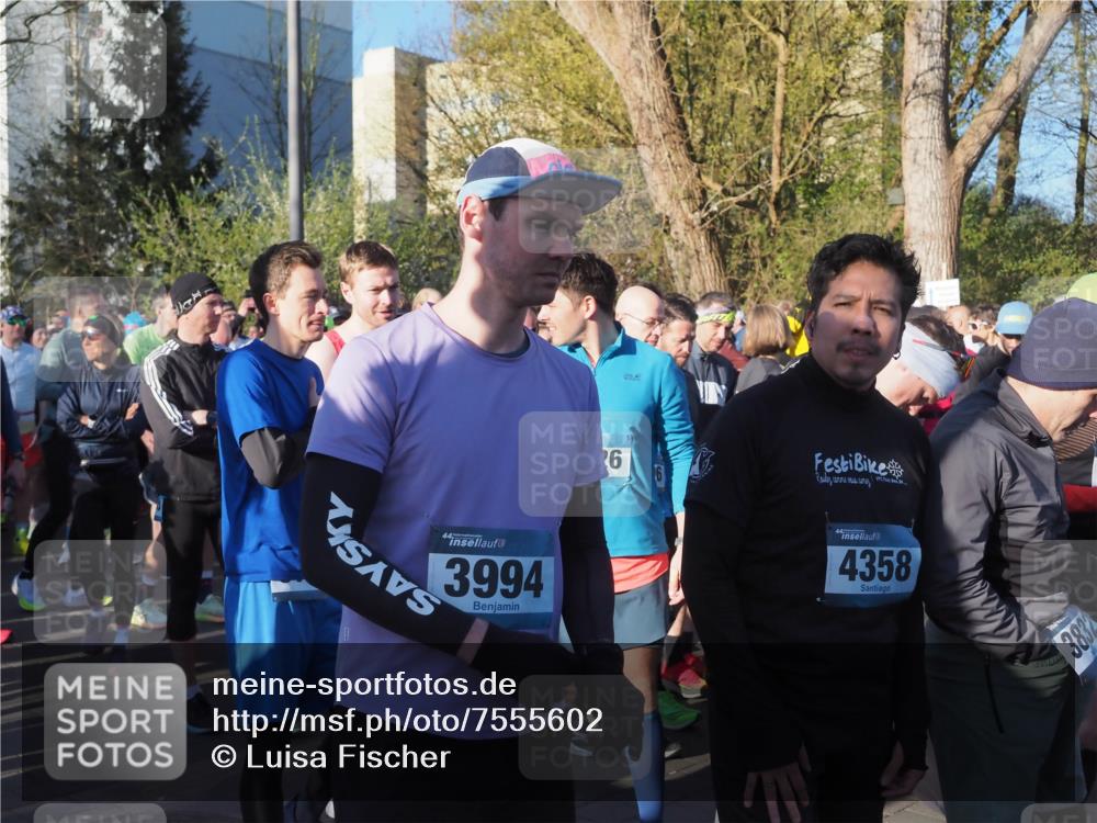 06.04.2025 - 44. Internationalen Wilhelmsburger Insellauf Luisa Fischer http://msf.ph/oto/7555602 06.04.2025 08:46:48 Ziel 4114, 44, 3994, 26, 4358, 383 meine-sportfotos.de