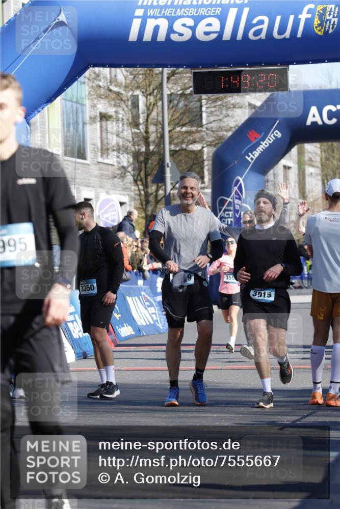 06.04.2025 - 44. Internationalen Wilhelmsburger Insellauf A. Gomolzig http://msf.ph/oto/7555667 06.04.2025 10:39:18 Ziel 3350, 3592, 3709, 3915, 4047, 4253, 4337, 4359, 4560, 4592 meine-sportfotos.de