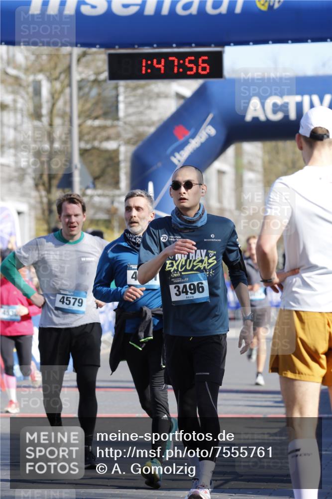 06.04.2025 - 44. Internationalen Wilhelmsburger Insellauf A. Gomolzig http://msf.ph/oto/7555761 06.04.2025 10:37:54 Ziel 3206, 3496, 4226, 4451, 4470, 4530, 4579 meine-sportfotos.de