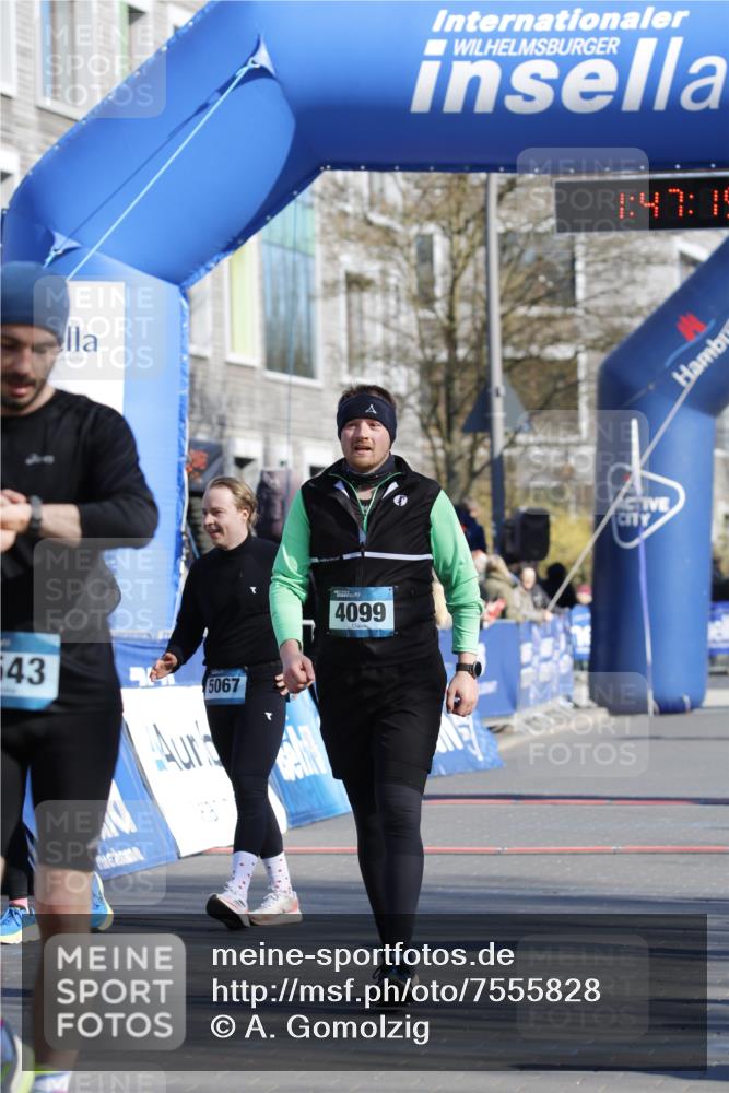06.04.2025 - 44. Internationalen Wilhelmsburger Insellauf A. Gomolzig http://msf.ph/oto/7555828 06.04.2025 10:37:13 Ziel 3543, 3819, 4099, 4587, 5067, 5084, 5198 meine-sportfotos.de