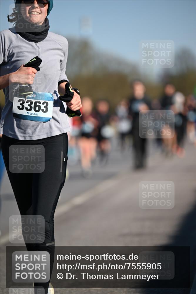 06.04.2025 - 44. Internationalen Wilhelmsburger Insellauf Dr. Thomas Lammeyer http://msf.ph/oto/7555905 06.04.2025 09:31:46 Laufen 3363 meine-sportfotos.de