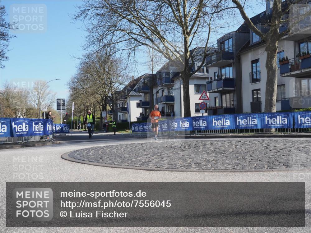 06.04.2025 - 44. Internationalen Wilhelmsburger Insellauf Luisa Fischer http://msf.ph/oto/7556045 06.04.2025 10:05:20 Ziel  meine-sportfotos.de