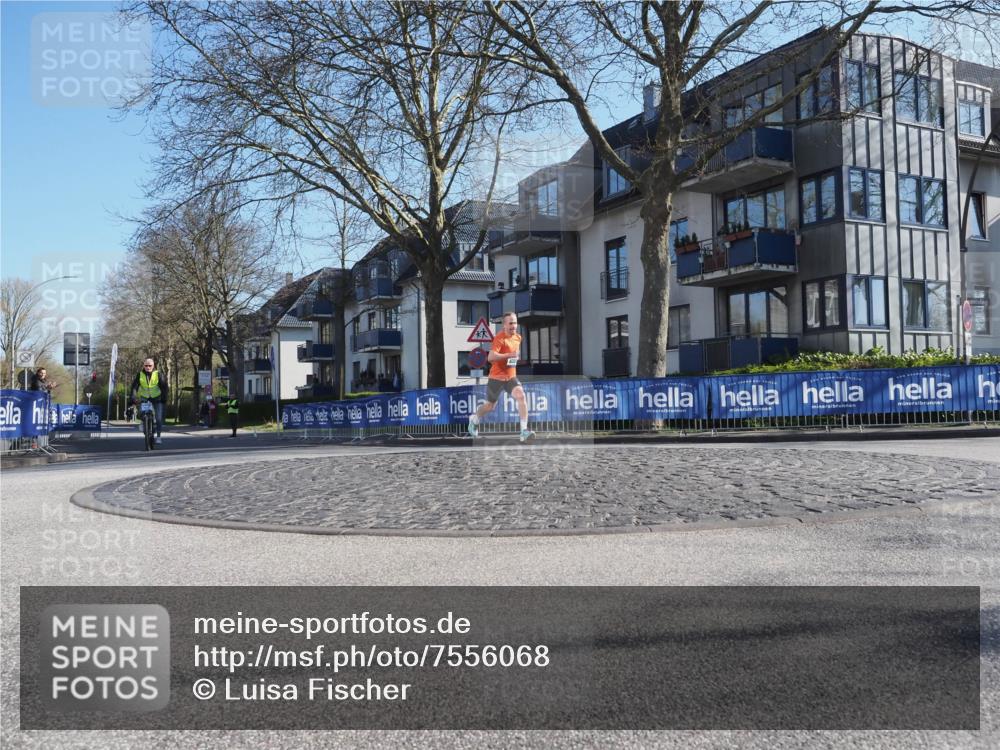 06.04.2025 - 44. Internationalen Wilhelmsburger Insellauf Luisa Fischer http://msf.ph/oto/7556068 06.04.2025 10:05:21 Ziel  meine-sportfotos.de