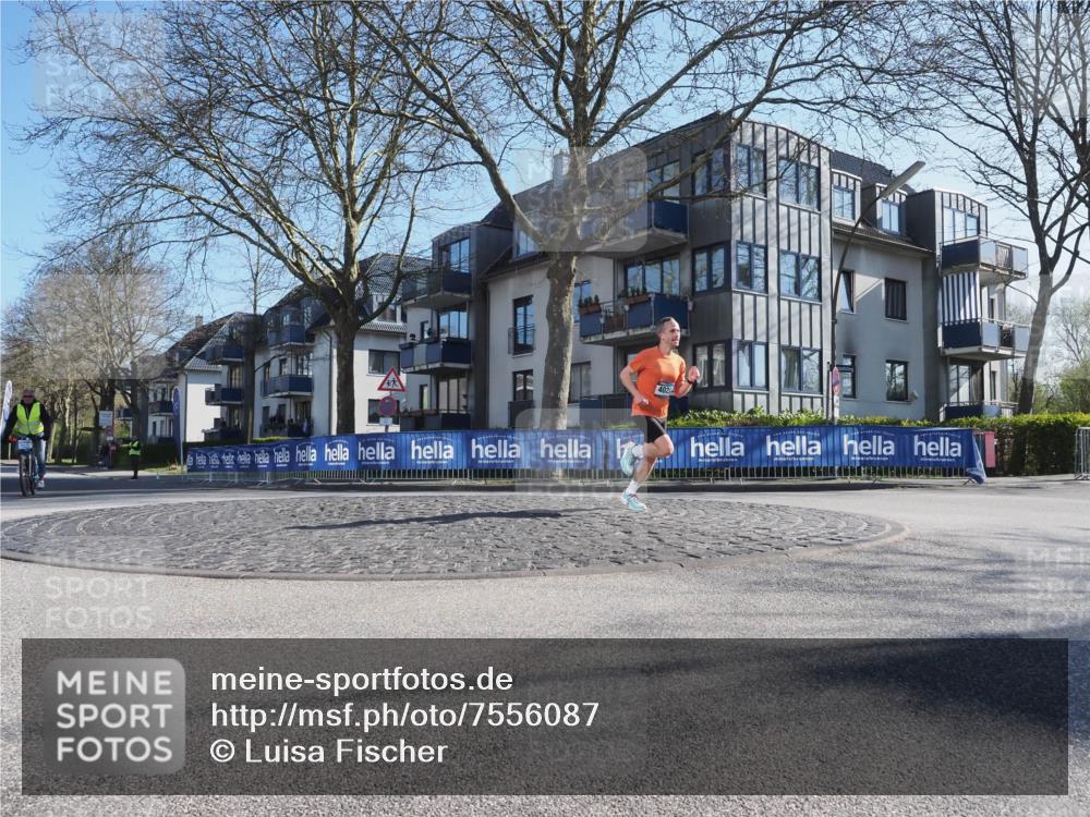 06.04.2025 - 44. Internationalen Wilhelmsburger Insellauf Luisa Fischer http://msf.ph/oto/7556087 06.04.2025 10:05:22 Ziel 402 meine-sportfotos.de