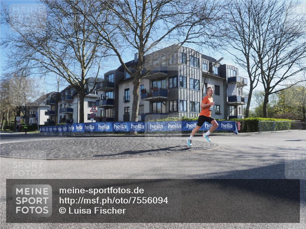 06.04.2025 - 44. Internationalen Wilhelmsburger Insellauf Luisa Fischer http://msf.ph/oto/7556094 06.04.2025 10:05:22 Ziel  meine-sportfotos.de