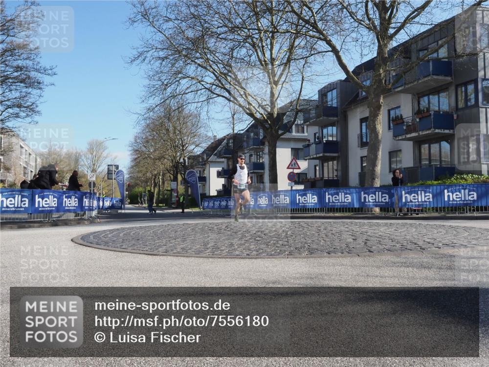 06.04.2025 - 44. Internationalen Wilhelmsburger Insellauf Luisa Fischer http://msf.ph/oto/7556180 06.04.2025 10:07:28 Ziel  meine-sportfotos.de