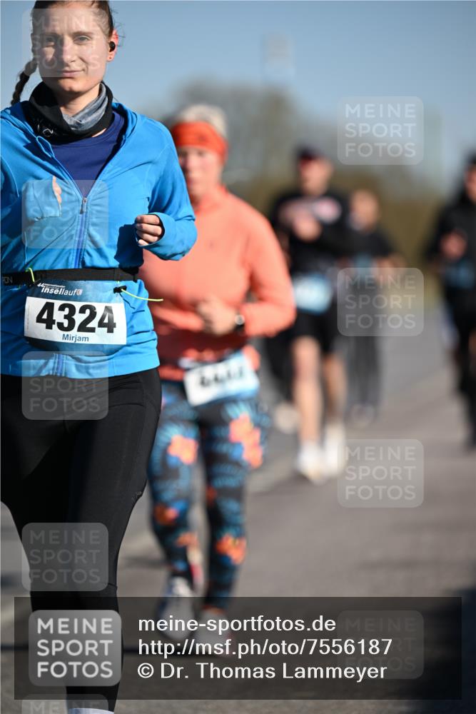 06.04.2025 - 44. Internationalen Wilhelmsburger Insellauf Dr. Thomas Lammeyer http://msf.ph/oto/7556187 06.04.2025 09:32:00 Laufen 4324, 6411 meine-sportfotos.de