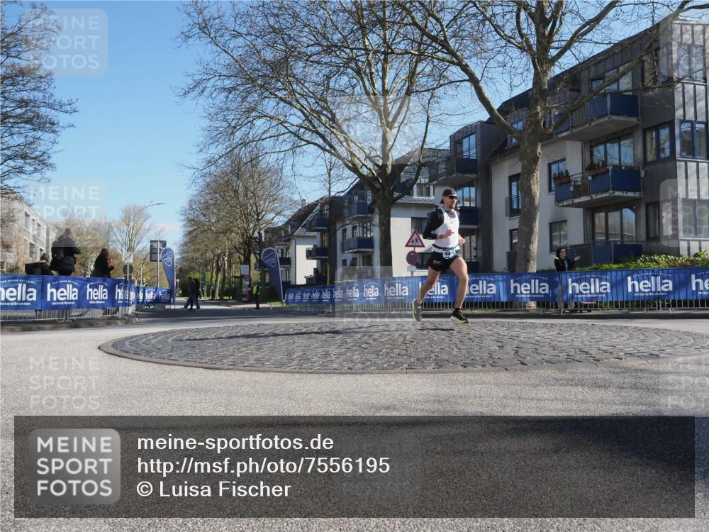 06.04.2025 - 44. Internationalen Wilhelmsburger Insellauf Luisa Fischer http://msf.ph/oto/7556195 06.04.2025 10:07:29 Ziel  meine-sportfotos.de