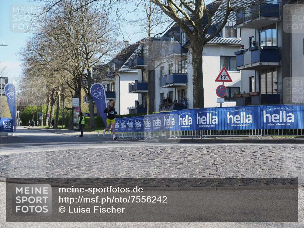 06.04.2025 - 44. Internationalen Wilhelmsburger Insellauf Luisa Fischer http://msf.ph/oto/7556242 06.04.2025 10:07:41 Ziel 260 meine-sportfotos.de