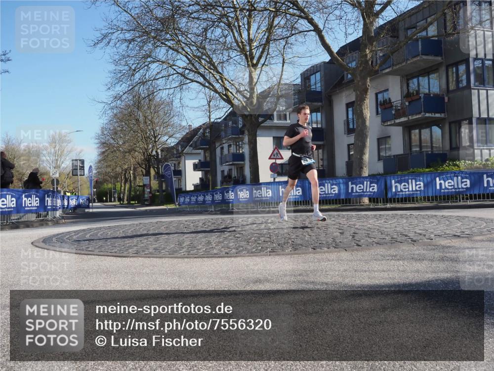 06.04.2025 - 44. Internationalen Wilhelmsburger Insellauf Luisa Fischer http://msf.ph/oto/7556320 06.04.2025 10:08:19 Ziel  meine-sportfotos.de