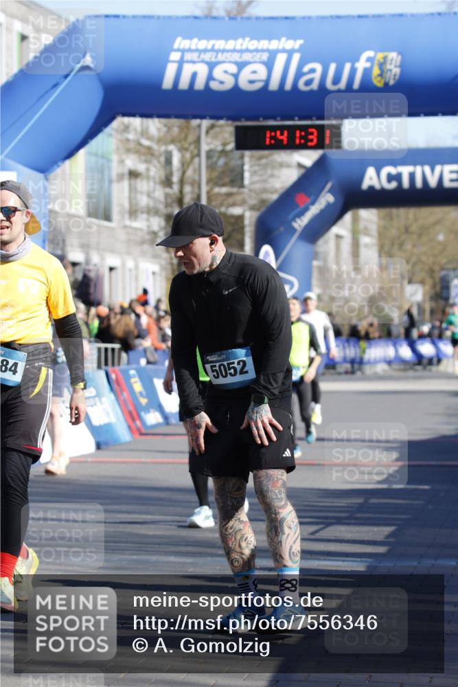 06.04.2025 - 44. Internationalen Wilhelmsburger Insellauf A. Gomolzig http://msf.ph/oto/7556346 06.04.2025 10:31:30 Ziel 3445, 3542, 3623, 3976, 4584, 5025, 5052 meine-sportfotos.de