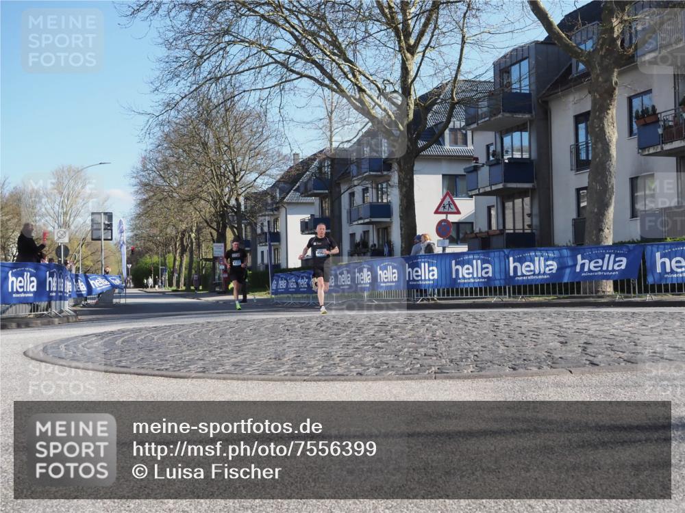 06.04.2025 - 44. Internationalen Wilhelmsburger Insellauf Luisa Fischer http://msf.ph/oto/7556399 06.04.2025 10:10:07 Ziel  meine-sportfotos.de
