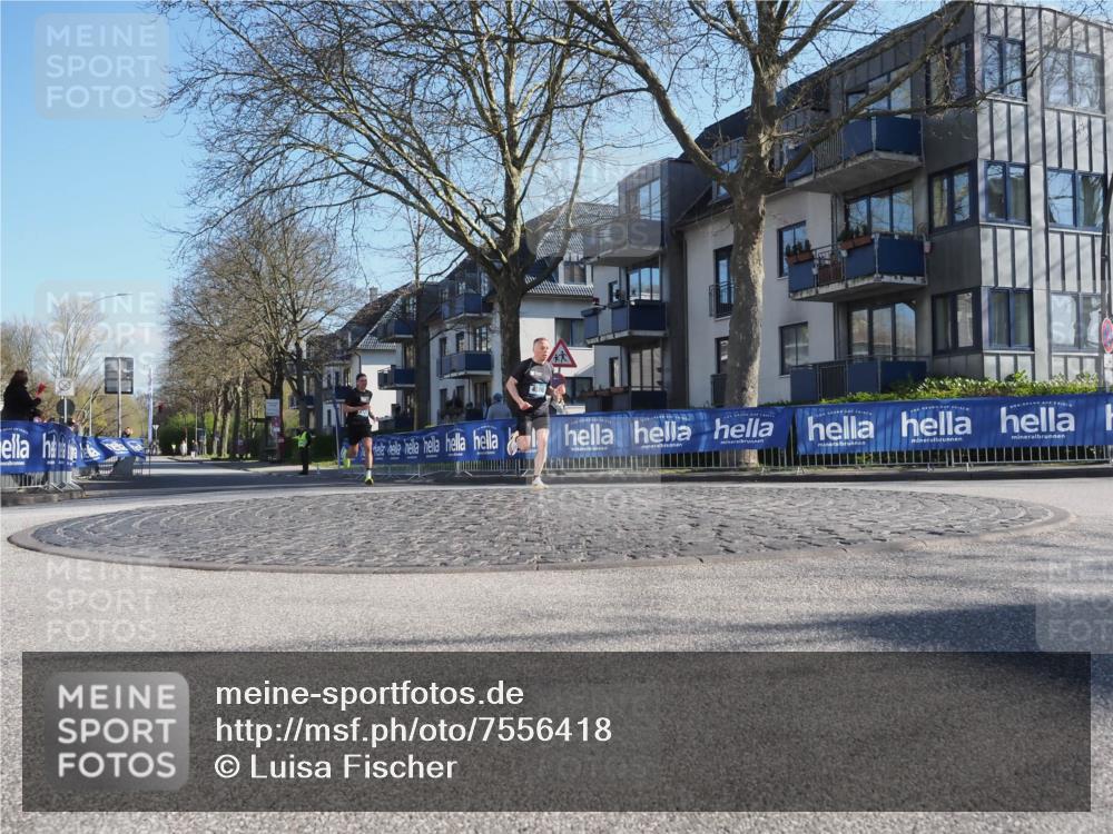 06.04.2025 - 44. Internationalen Wilhelmsburger Insellauf Luisa Fischer http://msf.ph/oto/7556418 06.04.2025 10:10:08 Ziel  meine-sportfotos.de
