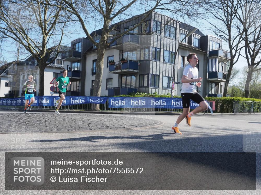 06.04.2025 - 44. Internationalen Wilhelmsburger Insellauf Luisa Fischer http://msf.ph/oto/7556572 06.04.2025 10:11:07 Ziel 512, 3398 meine-sportfotos.de