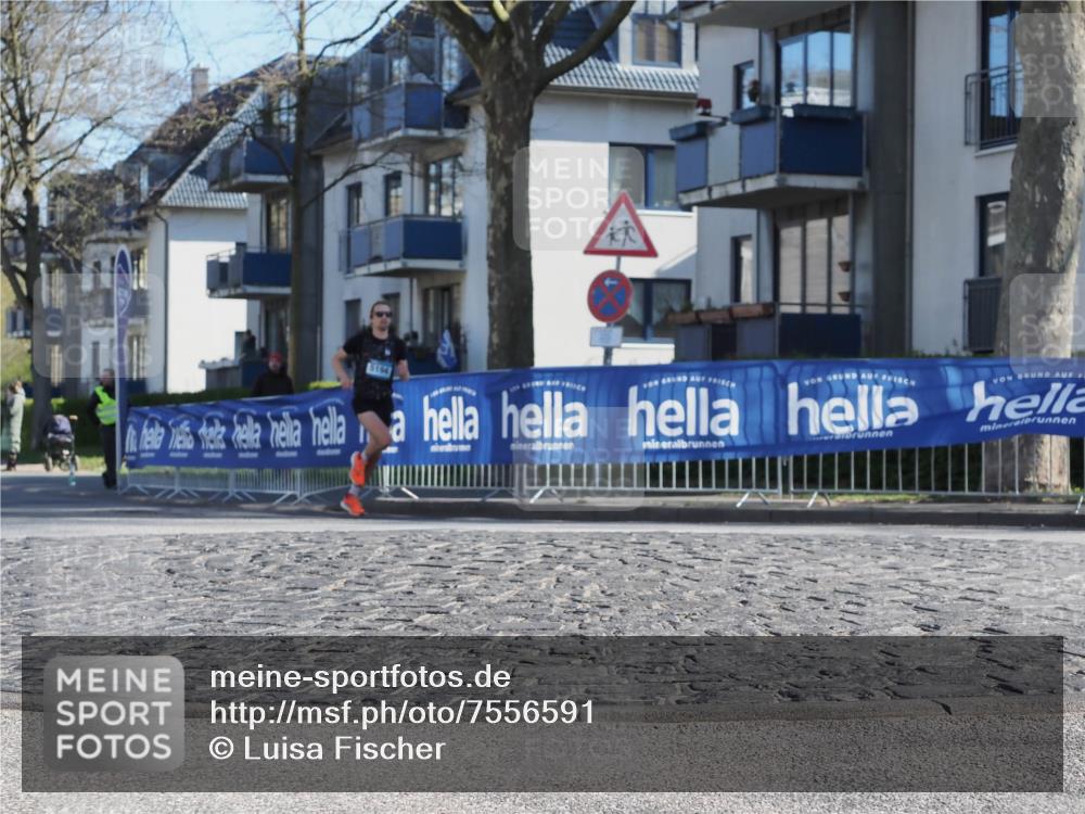 06.04.2025 - 44. Internationalen Wilhelmsburger Insellauf Luisa Fischer http://msf.ph/oto/7556591 06.04.2025 10:11:28 Ziel 5164 meine-sportfotos.de