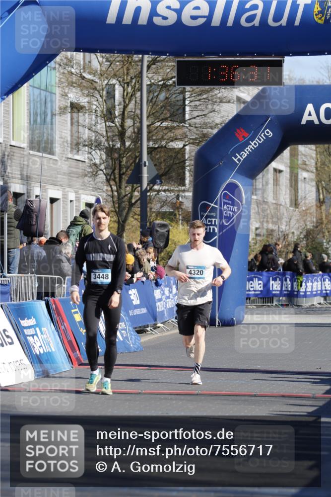 06.04.2025 - 44. Internationalen Wilhelmsburger Insellauf A. Gomolzig http://msf.ph/oto/7556717 06.04.2025 10:26:29 Ziel 3448, 4320, 5056 meine-sportfotos.de