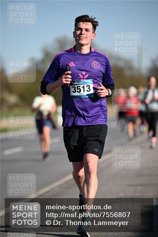 06.04.2025 - 44. Internationalen Wilhelmsburger Insellauf Dr. Thomas Lammeyer http://msf.ph/oto/7556807 06.04.2025 09:32:46 Laufen 3513 meine-sportfotos.de