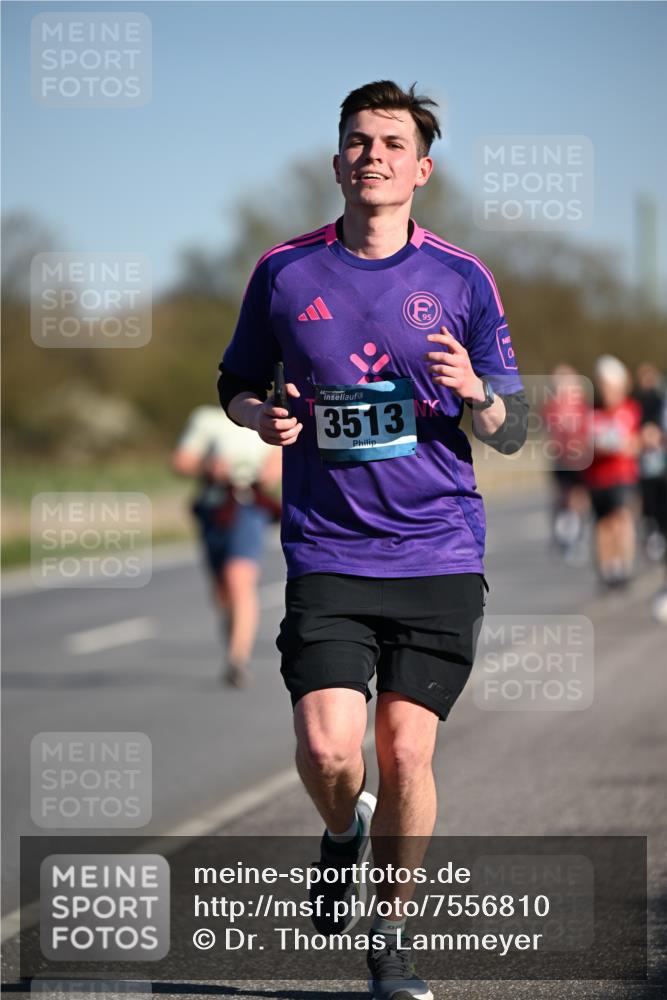 06.04.2025 - 44. Internationalen Wilhelmsburger Insellauf Dr. Thomas Lammeyer http://msf.ph/oto/7556810 06.04.2025 09:32:46 Laufen 44, 3513 meine-sportfotos.de
