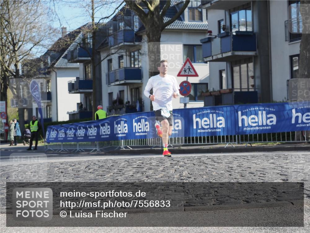 06.04.2025 - 44. Internationalen Wilhelmsburger Insellauf Luisa Fischer http://msf.ph/oto/7556833 06.04.2025 10:12:50 Ziel  meine-sportfotos.de